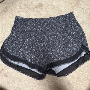 Athleta mesh racer run short